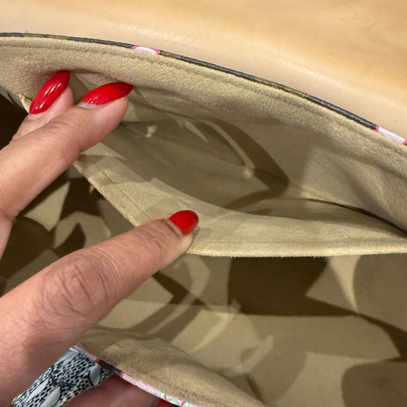 LOUIS VUITTON
TAKASHI MURAKAMI X LV MONOGRAM CHERRY BLOSSOM SAC RETRO PM - Picture 15 of 15